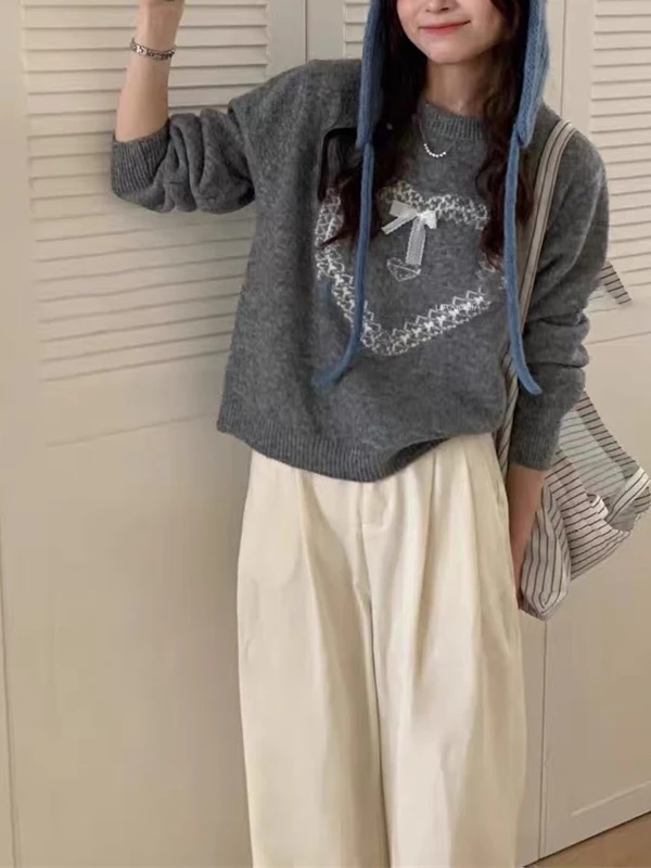 Love Heart Knitted Sweater round Neck Pullover Autumn New Style Women's Fashionable Base Layer Single Wear Warmth Sweater
Love Heart Knitted Sweater round Neck Pullover Autumn New Style Women's Fashionable Base Layer Single Wear Warmth Sweater
