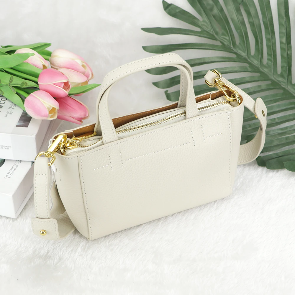 Royal Bagger Top-Handle Bags for Women Genuine Leather Shoulder Crossbody Bag Fashion Casual Handbag 2123
Royal Bagger Top-Handle Bags for Women Genuine Leather Shoulder Crossbody Bag Fashion Casual Handbag 2123