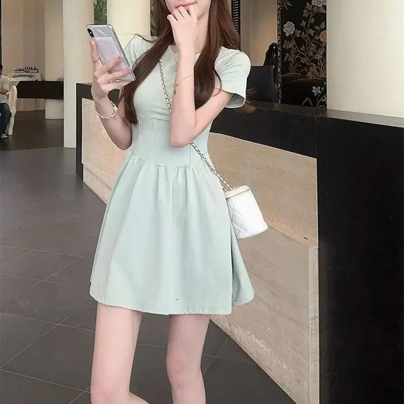 Casual Fashionable A-Line Waist Mini Dress Female Clothing Solid Color 2026 Summer Round Neck Basic Sweet Solid Color Dresses
Casual Fashionable A-Line Waist Mini Dress Female Clothing Solid Color 2026 Summer Round Neck Basic Sweet Solid Color Dresses