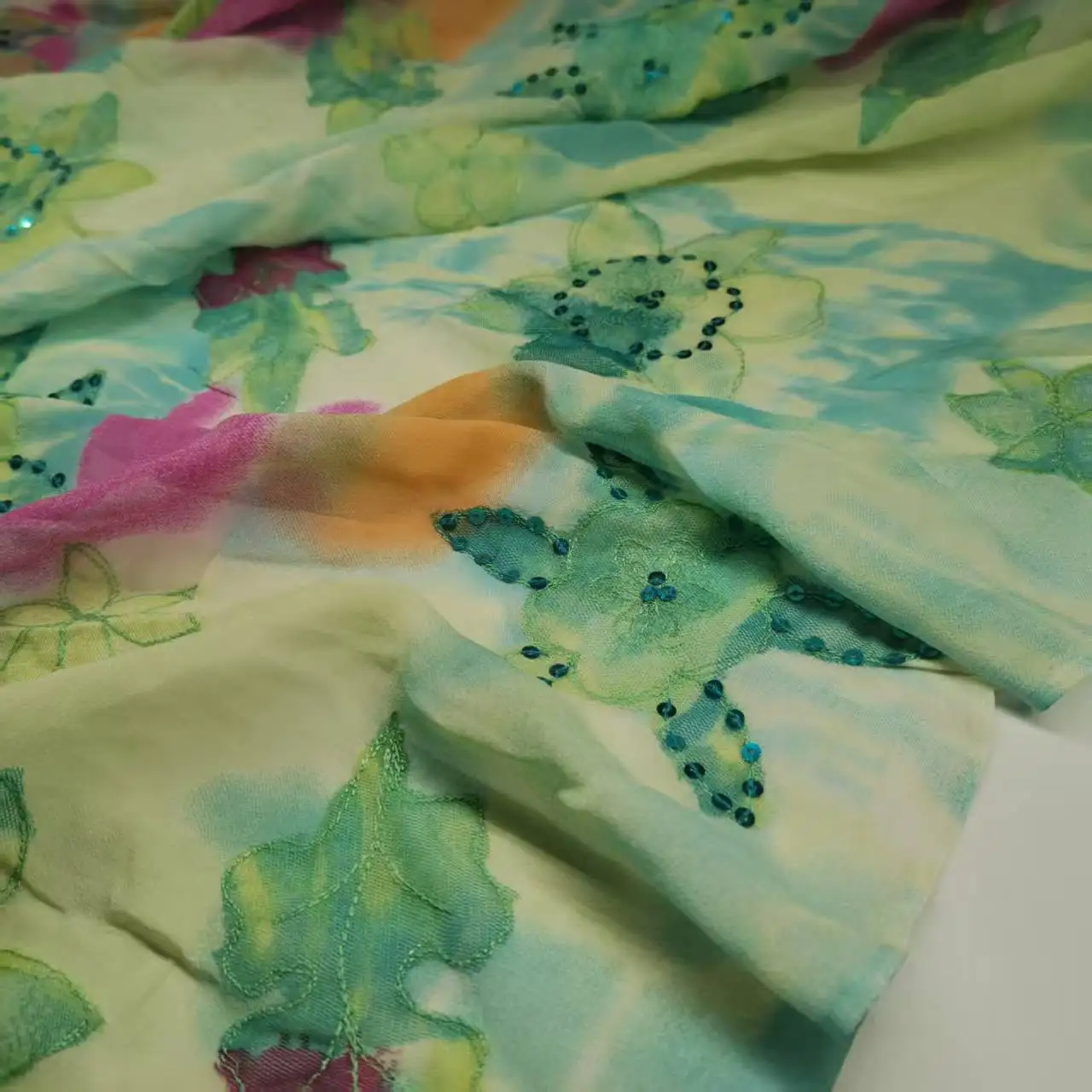 Silk Sequin Fabric 100% Soie Chiffon Embroidery Bling Material for Saree Dress Toub Hijab Scarf DIY Sewing
Silk Sequin Fabric 100% Soie Chiffon Embroidery Bling Material for Saree Dress Toub Hijab Scarf DIY Sewing