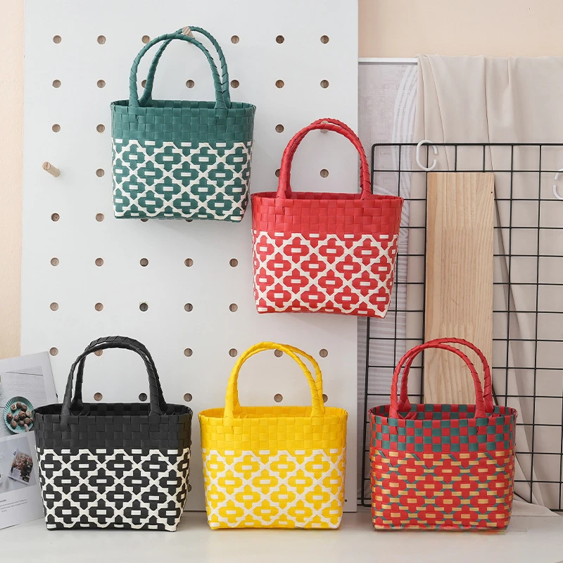 1PCS Plastic Woven Handbag for Women, Beach Tote Bag with Color Block Design, Square PVC Basket Bag for Outdoor Travel Organizer
1PCS Plastic Woven Handbag for Women, Beach Tote Bag with Color Block Design, Square PVC Basket Bag for Outdoor Travel Organizer