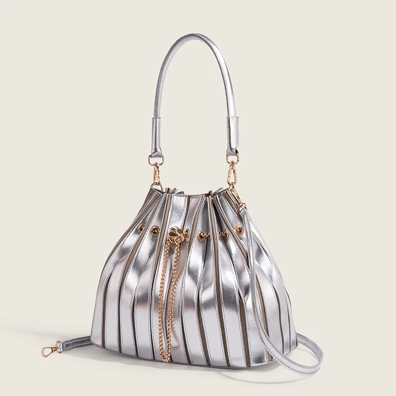 Vintage Simple Fashionable Diaper Bag For Women High-End Designer Crossbody Handbag Large Capacity Trendy Tote Bag
Vintage Simple Fashionable Diaper Bag For Women High-End Designer Crossbody Handbag Large Capacity Trendy Tote Bag