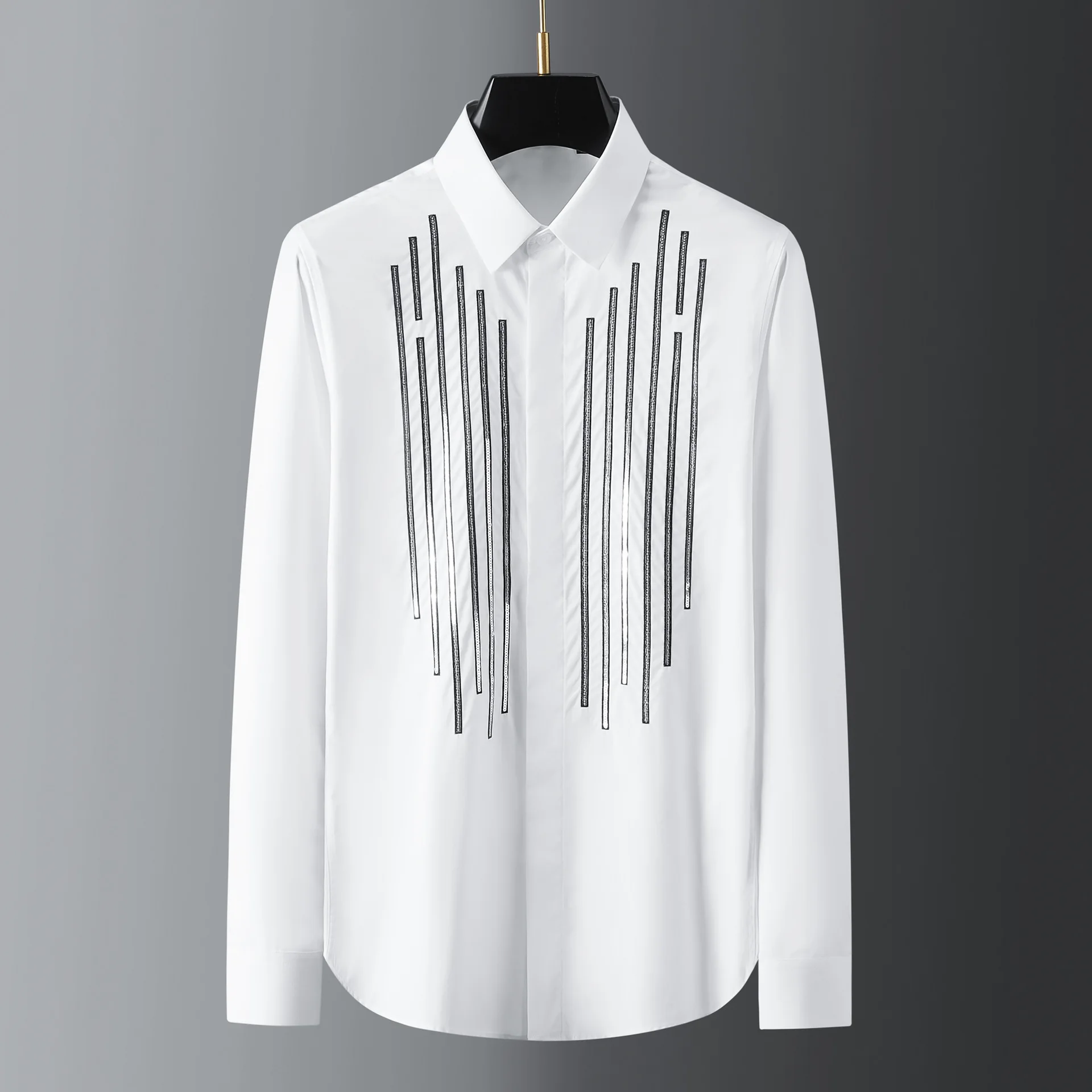 Autumn New Front Symmetric Stripe Bead Embroidery Spliced High Fashion Men's Long sleeved Shirt
Autumn New Front Symmetric Stripe Bead Embroidery Spliced High Fashion Men's Long sleeved Shirt