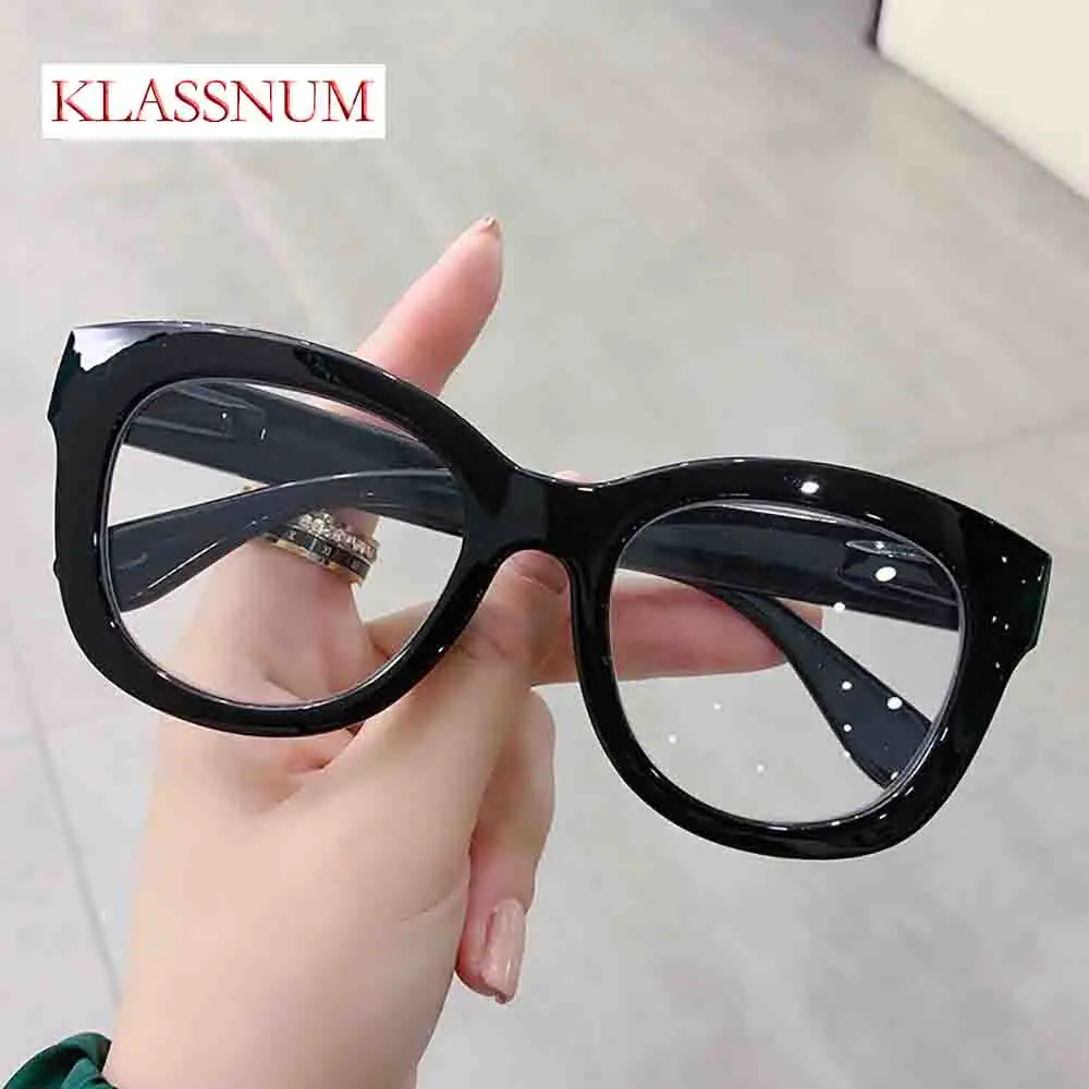 KLASSNUM компьютерные очки для чтения с защитой от синего света, женские и мужские компьютерные очки в большой оправе с диоптриями +1,0 +1,50 +2,0 +2,5 +3 +3,5
KLASSNUM компьютерные очки для чтения с защитой от синего света, женские и мужские компьютерные очки в большой оправе с диоптриями +1,0 +1,50 +2,0 +2,5 +3 +3,5