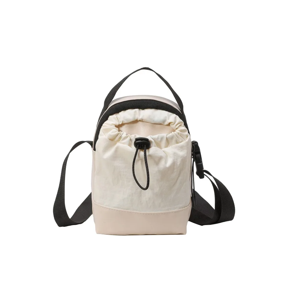 Drawstring Nylon Shoulder Bag Lightweight Adjustable Strap Phone Bag Coin Purse Splicing Color Casual Crossbody Bag Unisex
Drawstring Nylon Shoulder Bag Lightweight Adjustable Strap Phone Bag Coin Purse Splicing Color Casual Crossbody Bag Unisex