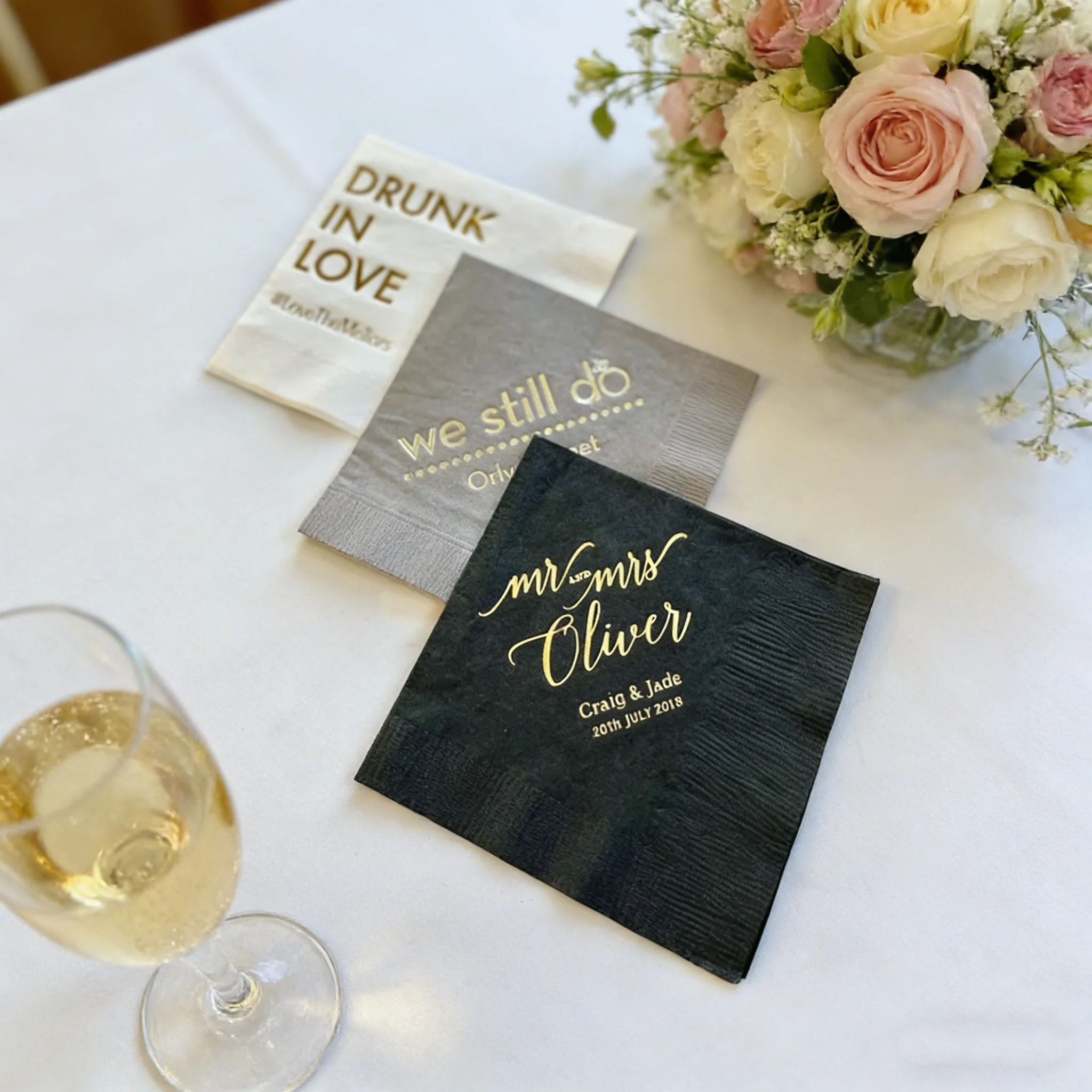 50pcs Personalized Wedding Foil Napkins Custom Names for Rehearsal Dinner Party Table Decor
50pcs Personalized Wedding Foil Napkins Custom Names for Rehearsal Dinner Party Table Decor
