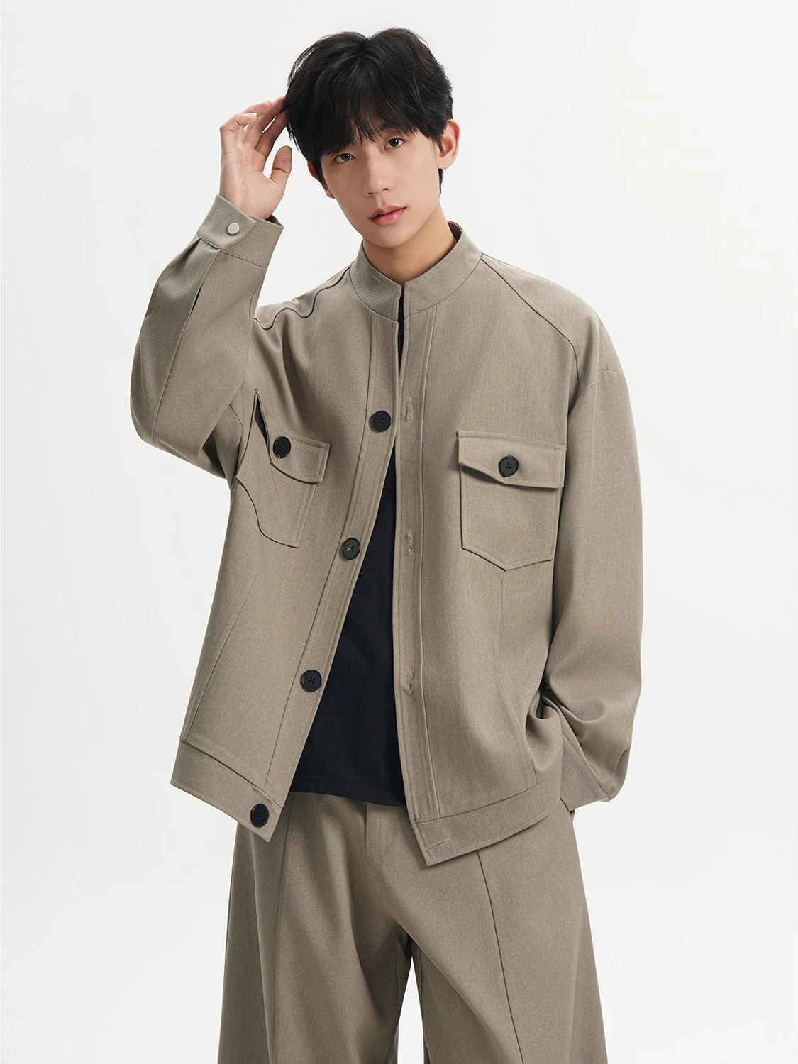 Spring Men's Trendy Flight Jacket Stand Collar Workwear Casual Style Long Sleeve Polyester Fiber Uniform Fashion Top
Spring Men's Trendy Flight Jacket Stand Collar Workwear Casual Style Long Sleeve Polyester Fiber Uniform Fashion Top
