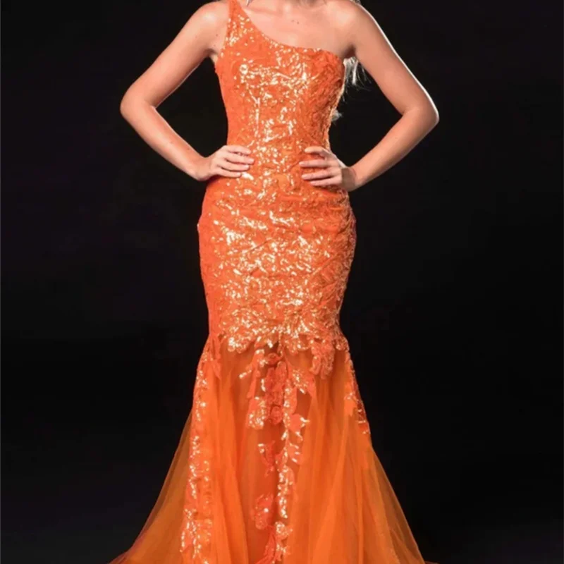 Stylish one-shoulder Evening Gown Mermaid Floor Dress Ball Gown Sleeveless applique party dress
Stylish one-shoulder Evening Gown Mermaid Floor Dress Ball Gown Sleeveless applique party dress