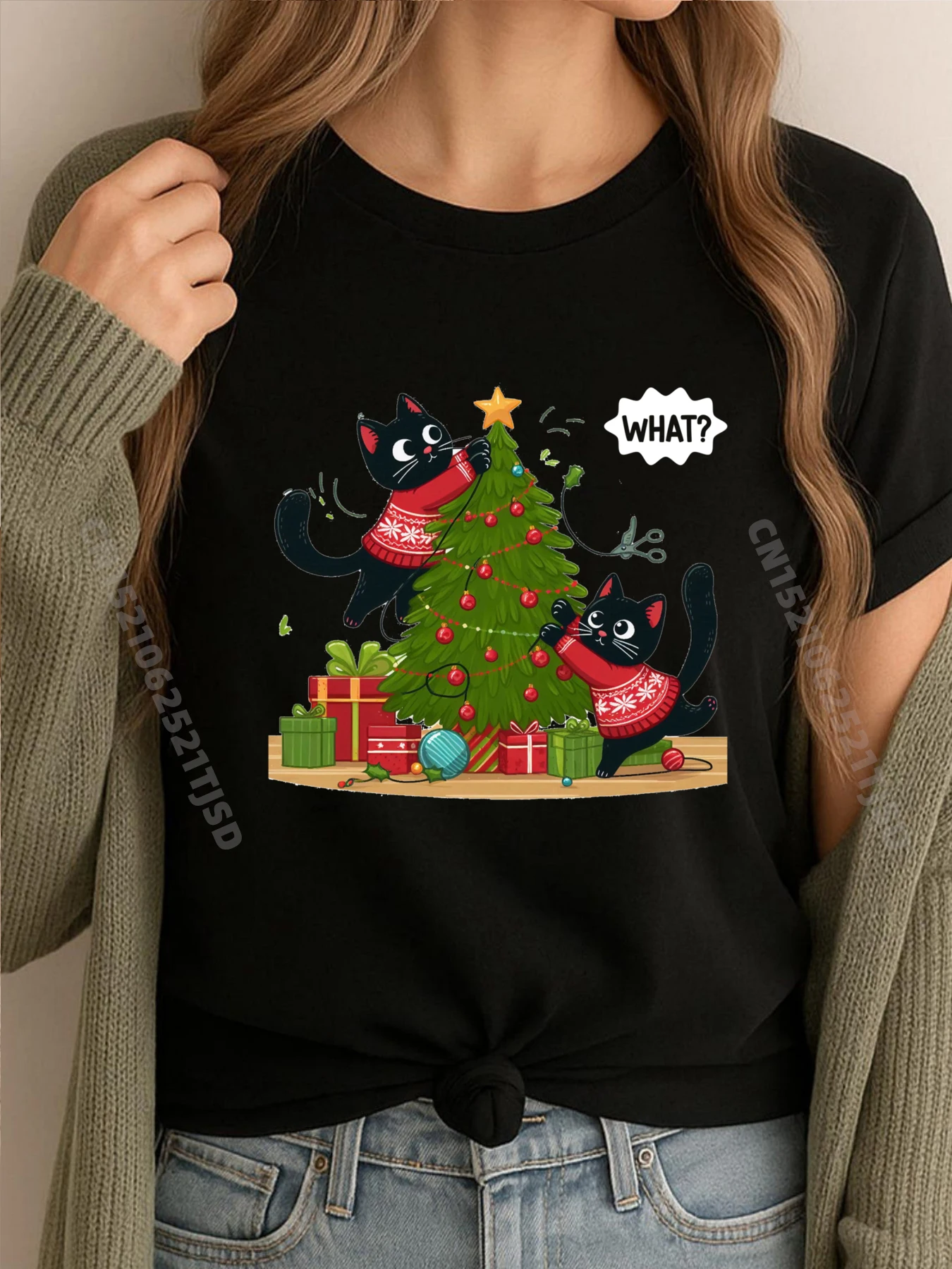 Забавный черный кот, толкающий рождественскую елку над котом, что футболки для женщин, студенческие винтажные футболки, топы и футболки в стиле ретро
Забавный черный кот, толкающий рождественскую елку над котом, что футболки для женщин, студенческие винтажные футболки, топы и футболки в стиле ретро
