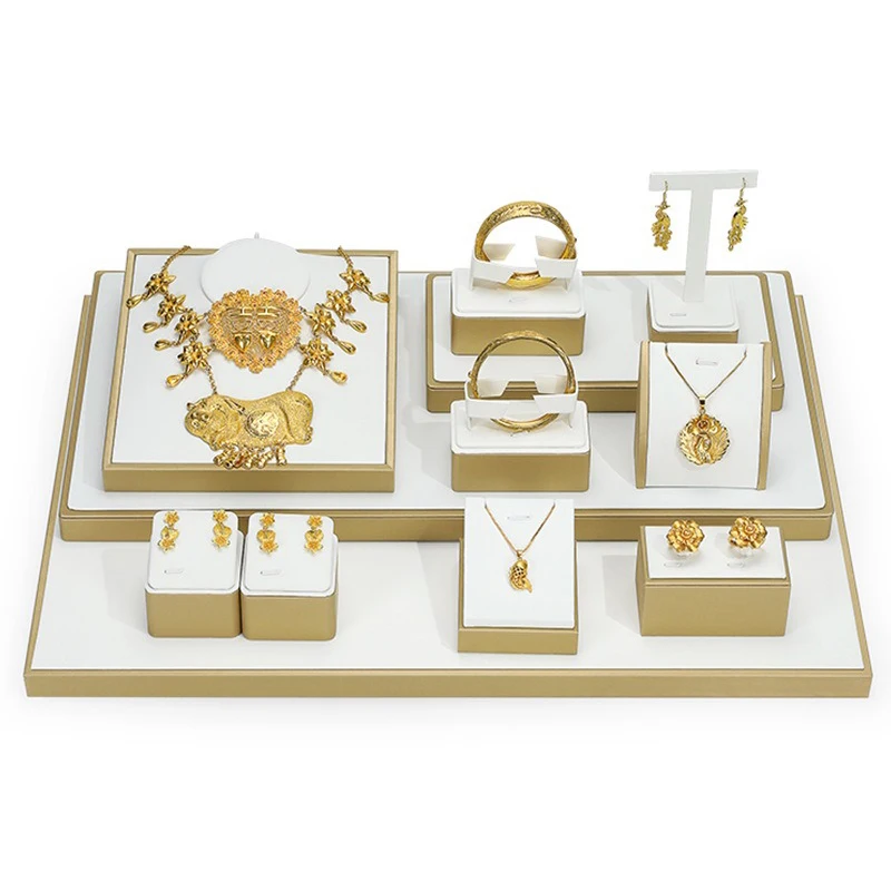 Golden Jewelry Display Stand Professional Counters for Jewelry Luxury Ring Necklace Holder Bracelets Display Organizers Storage
Golden Jewelry Display Stand Professional Counters for Jewelry Luxury Ring Necklace Holder Bracelets Display Organizers Storage
