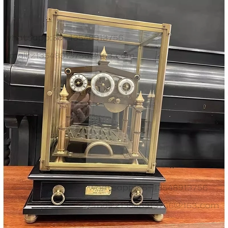 Mechanical metal table clock antique style living room decoration accessories
Mechanical metal table clock antique style living room decoration accessories