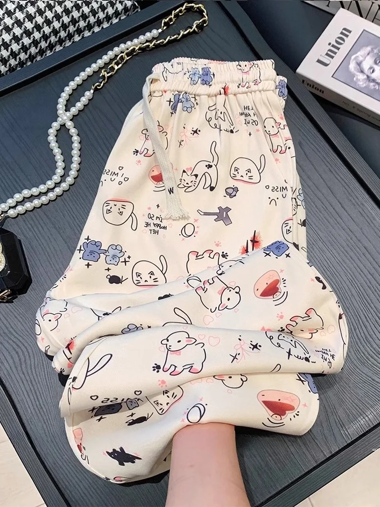 Женские летние тонкие повседневные брюки из ледяного шелка с широкими штанинами, домашние, для прогулок, с высокой талией
Женские летние тонкие повседневные брюки из ледяного шелка с широкими штанинами, домашние, для прогулок, с высокой талией