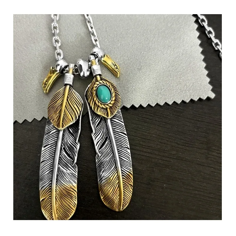 Takahashi'Goro Gilded Leaves Inlaid with Turquoise Feather Necklace Gilded Eagle Beak Japanese Couple Versatile
Takahashi'Goro Gilded Leaves Inlaid with Turquoise Feather Necklace Gilded Eagle Beak Japanese Couple Versatile