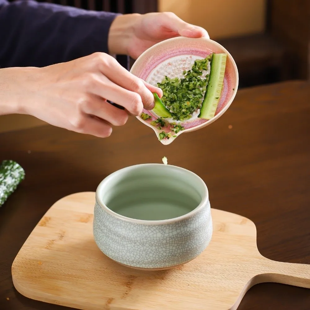 Manual Ceramic Garlic Grater 2-in-1 Gradient Glaze Garlic Sauce Bowl Non-Slip Base Smooth Tool Fruit Vegetable Puree Grinder
Manual Ceramic Garlic Grater 2-in-1 Gradient Glaze Garlic Sauce Bowl Non-Slip Base Smooth Tool Fruit Vegetable Puree Grinder