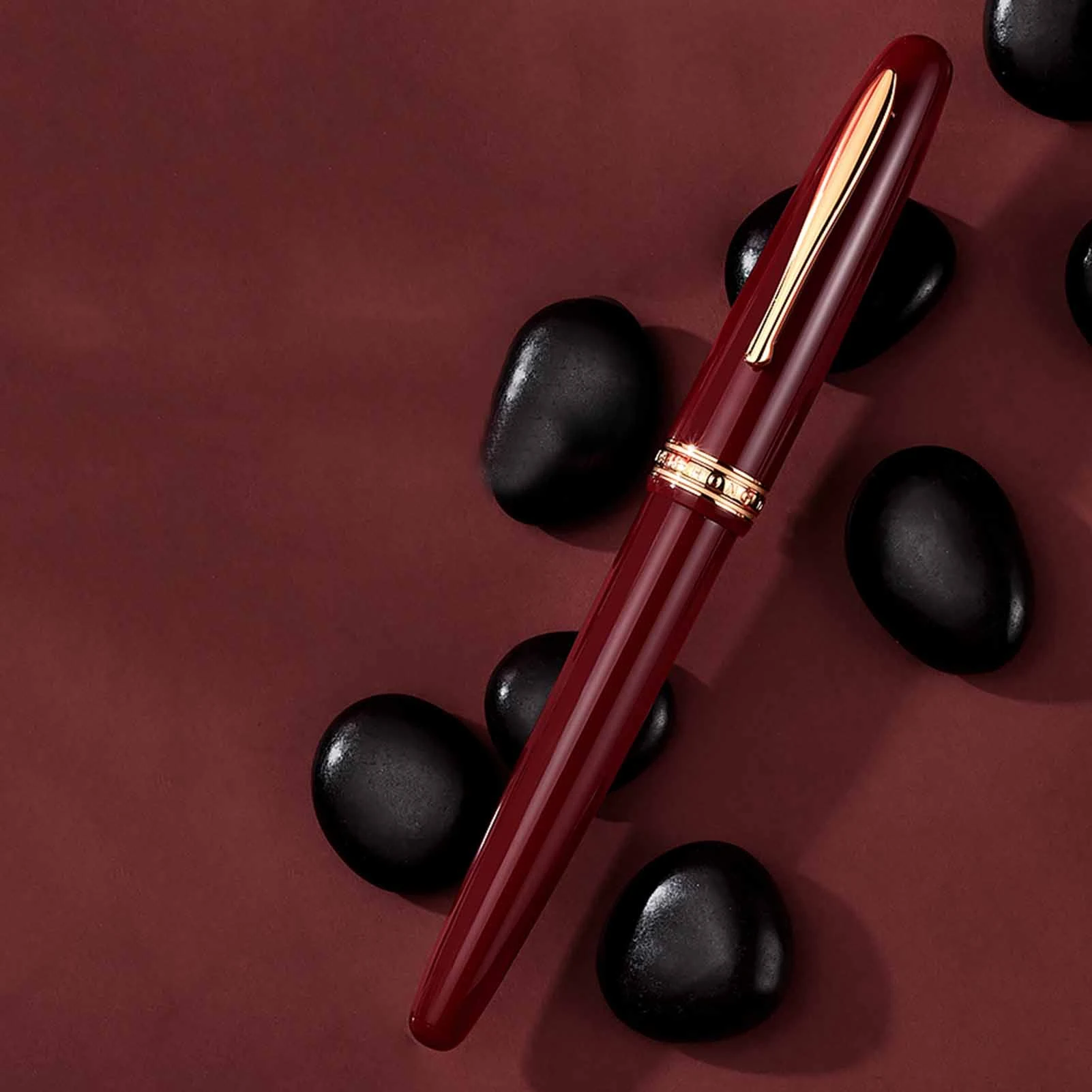 Hongdian Fountain Pen 1841 Red Iridium Resin Ink EF/F Nibs Office Business Gift Pen For Writing School Supplies Stationery
Hongdian Fountain Pen 1841 Red Iridium Resin Ink EF/F Nibs Office Business Gift Pen For Writing School Supplies Stationery