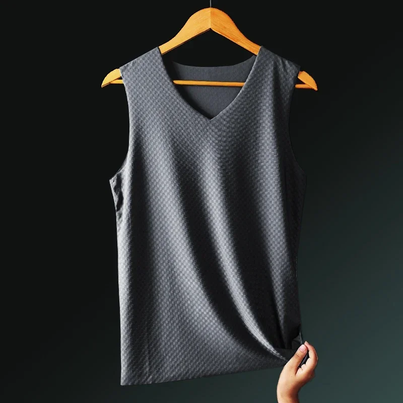 5PCS Men's vest ice silk trackless men's summer slim tight undershirt youth sports hurdle sleeveless undershirt
5PCS Men's vest ice silk trackless men's summer slim tight undershirt youth sports hurdle sleeveless undershirt