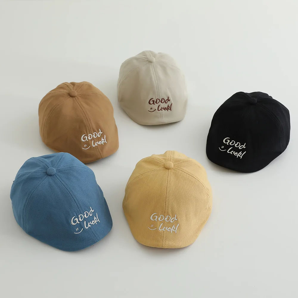 Spring Autumn Baby Boys Girls Beret Hat Cartoon Duckbill Cap Outdoor Sunshade Forward Design Hat Children's British Style
Spring Autumn Baby Boys Girls Beret Hat Cartoon Duckbill Cap Outdoor Sunshade Forward Design Hat Children's British Style