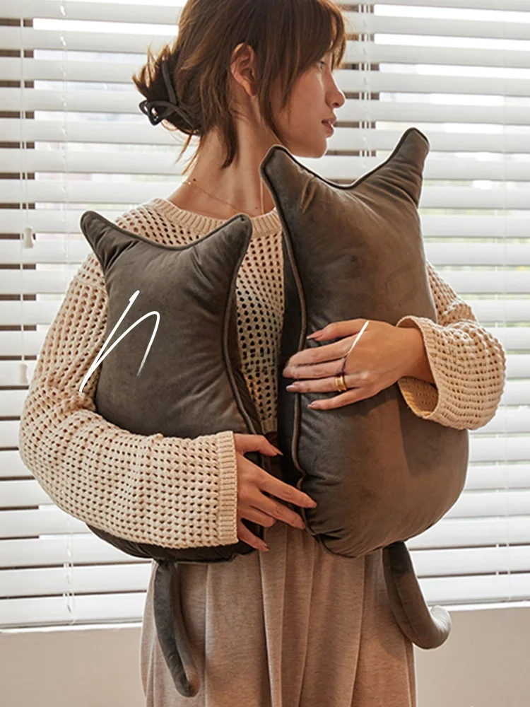 Adorable Kitten Ins Sle Pillow Office Nap Sofa Decorative Window Cuion European Sle Bedroom PP Cotton Inner Core
Adorable Kitten Ins Sle Pillow Office Nap Sofa Decorative Window Cuion European Sle Bedroom PP Cotton Inner Core