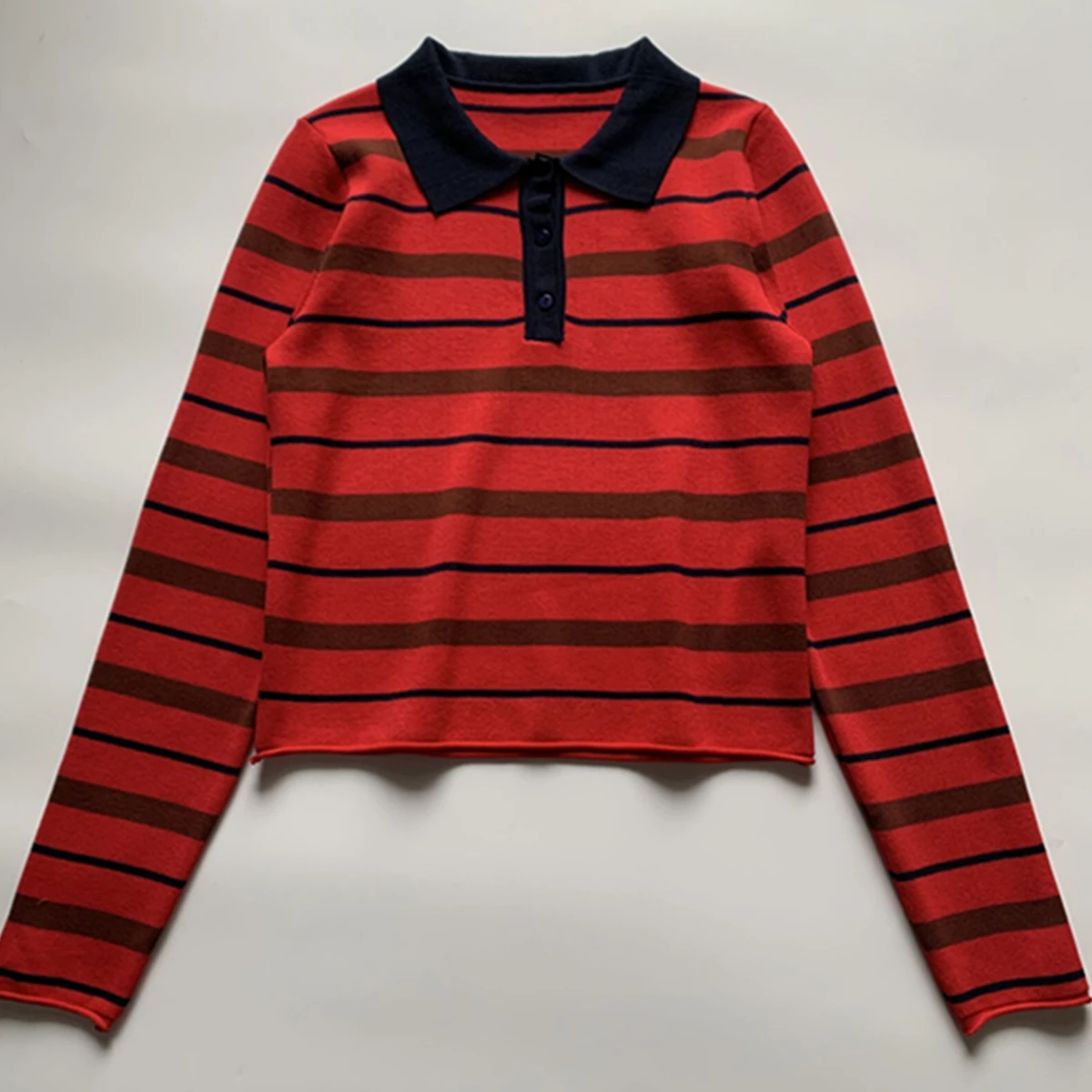 Dave&Di 2025 Spring Minimalist Collar Long Sleeved T-shirt, Retro Red Striped Sweater Women Knitted Pullover Top
Dave&Di 2025 Spring Minimalist Collar Long Sleeved T-shirt, Retro Red Striped Sweater Women Knitted Pullover Top