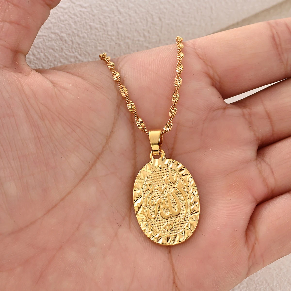Gold Color Allah Pendant Necklace Round Fashion Middle East Charm Islam Gift Jewelry
Gold Color Allah Pendant Necklace Round Fashion Middle East Charm Islam Gift Jewelry