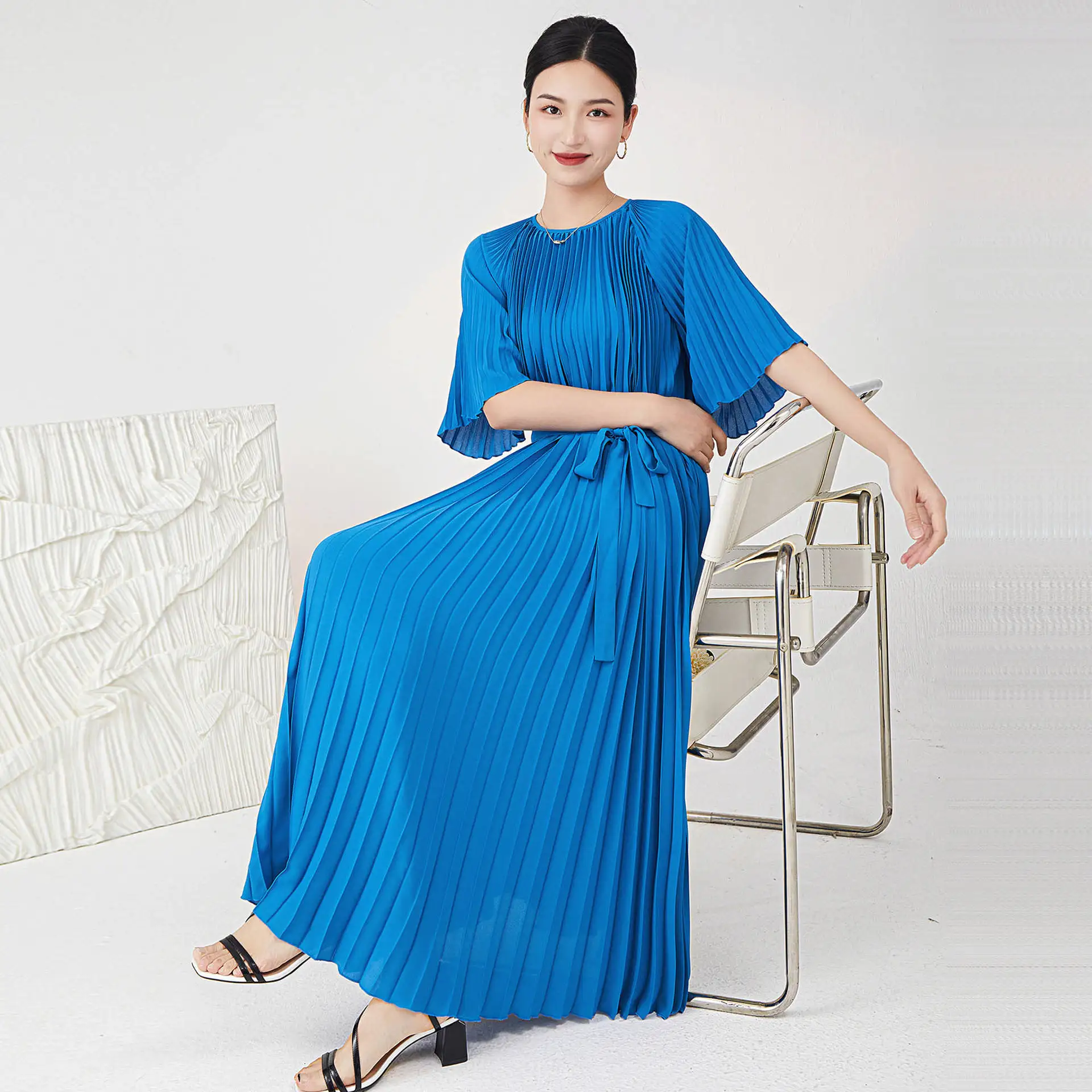 High Quality Summer Pleated Dress With Short Sleeve and Loose Waistband European and American Fashion Casual Style for Women
High Quality Summer Pleated Dress With Short Sleeve and Loose Waistband European and American Fashion Casual Style for Women