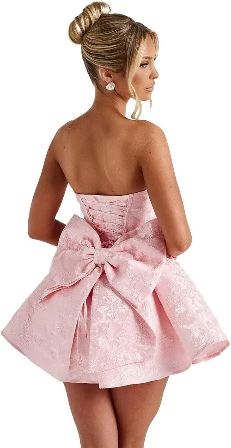Strapless Homecoming Dresses for Teens Short Satin Jacquard Mini A-Line Prom Cocktail Gowns 2026 Evening Graduation Dress
Strapless Homecoming Dresses for Teens Short Satin Jacquard Mini A-Line Prom Cocktail Gowns 2026 Evening Graduation Dress