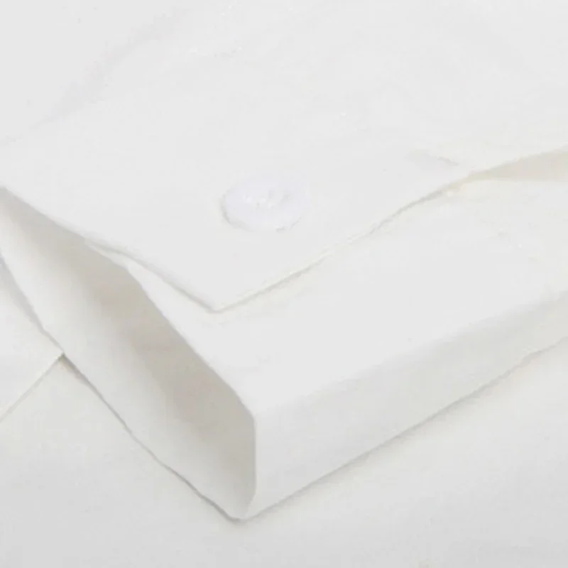 Office Dress Buttons Women Ladies White V Neck Loose fit Polyester Casual Blouse Summer Loose 3/4 sleeves Fashion
Office Dress Buttons Women Ladies White V Neck Loose fit Polyester Casual Blouse Summer Loose 3/4 sleeves Fashion