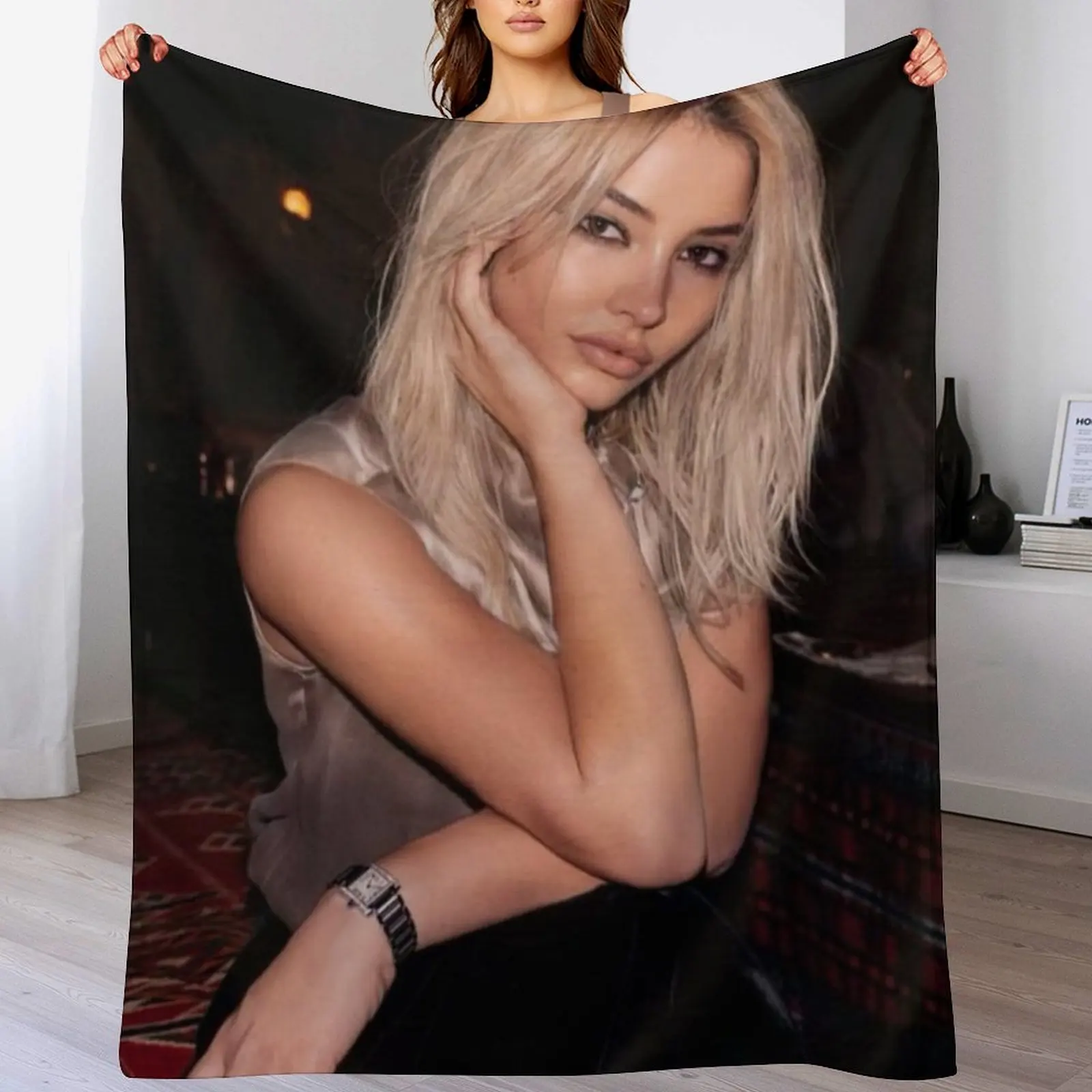 Madelyn Cline Throw Blanket Soft Sherpa Fleece Warm Blanket for Winter
Madelyn Cline Throw Blanket Soft Sherpa Fleece Warm Blanket for Winter