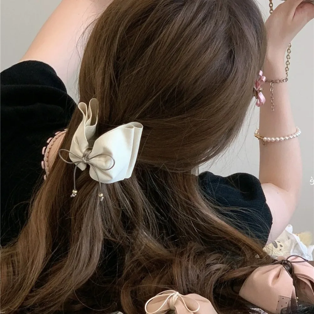 Fashion Vintage Suede Bow Crab Clip Non-slip Elegant Chamois Hair Claw French Jewelry Bowknot Tassels Hair Clip Girls
Fashion Vintage Suede Bow Crab Clip Non-slip Elegant Chamois Hair Claw French Jewelry Bowknot Tassels Hair Clip Girls