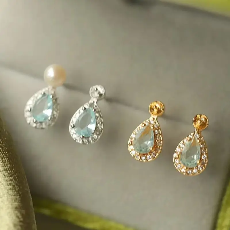 2PCS 6.8x12.3mm 14K Gold Color Retro Tears of The Ocean Light Blue Empty Bracket Stud Earrings Clip DIY Handmade Charm Accessori
2PCS 6.8x12.3mm 14K Gold Color Retro Tears of The Ocean Light Blue Empty Bracket Stud Earrings Clip DIY Handmade Charm Accessori