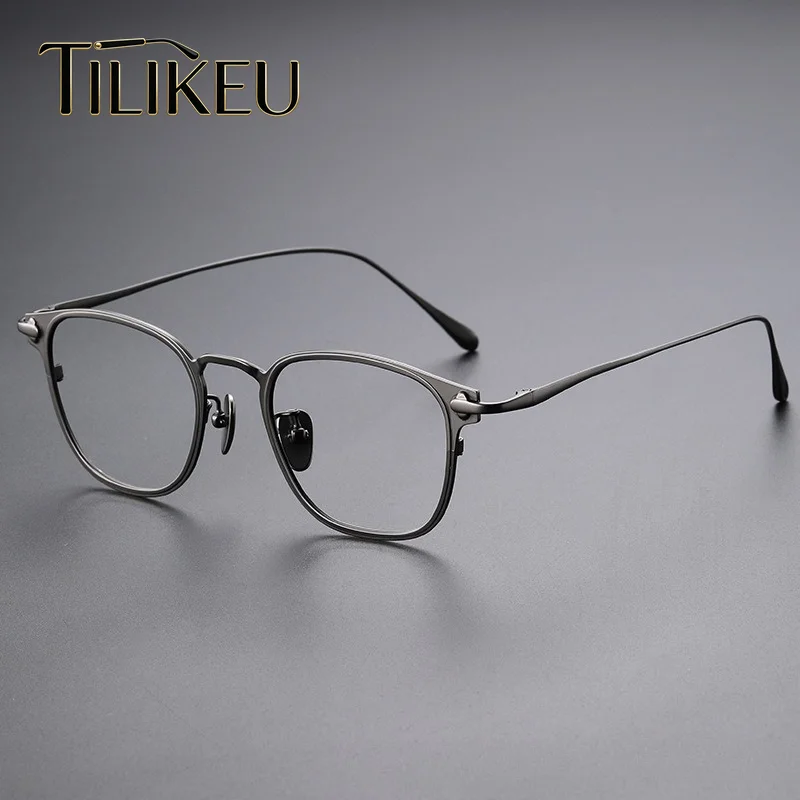 New Ultra-Light Pure Titanium Retro Square Eyeglasses Frame Classic Men Two-Color Full Frame Pure Titanium Glasses Frame SK-711
New Ultra-Light Pure Titanium Retro Square Eyeglasses Frame Classic Men Two-Color Full Frame Pure Titanium Glasses Frame SK-711
