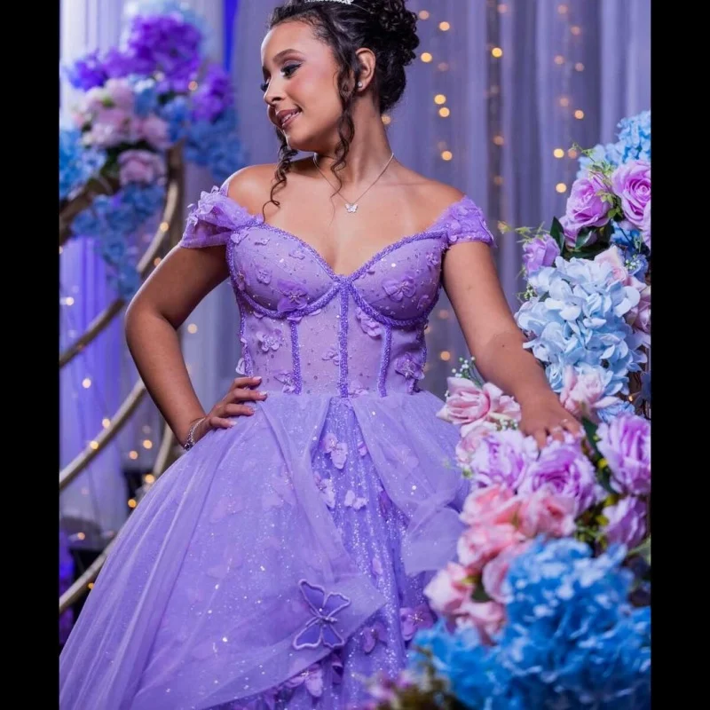 Customized Shiny Lavender Purple Quinceanera Dresses Off the Shoulder Tull 3D butterfly applique Vestido De 15 Quinceanera
Customized Shiny Lavender Purple Quinceanera Dresses Off the Shoulder Tull 3D butterfly applique Vestido De 15 Quinceanera