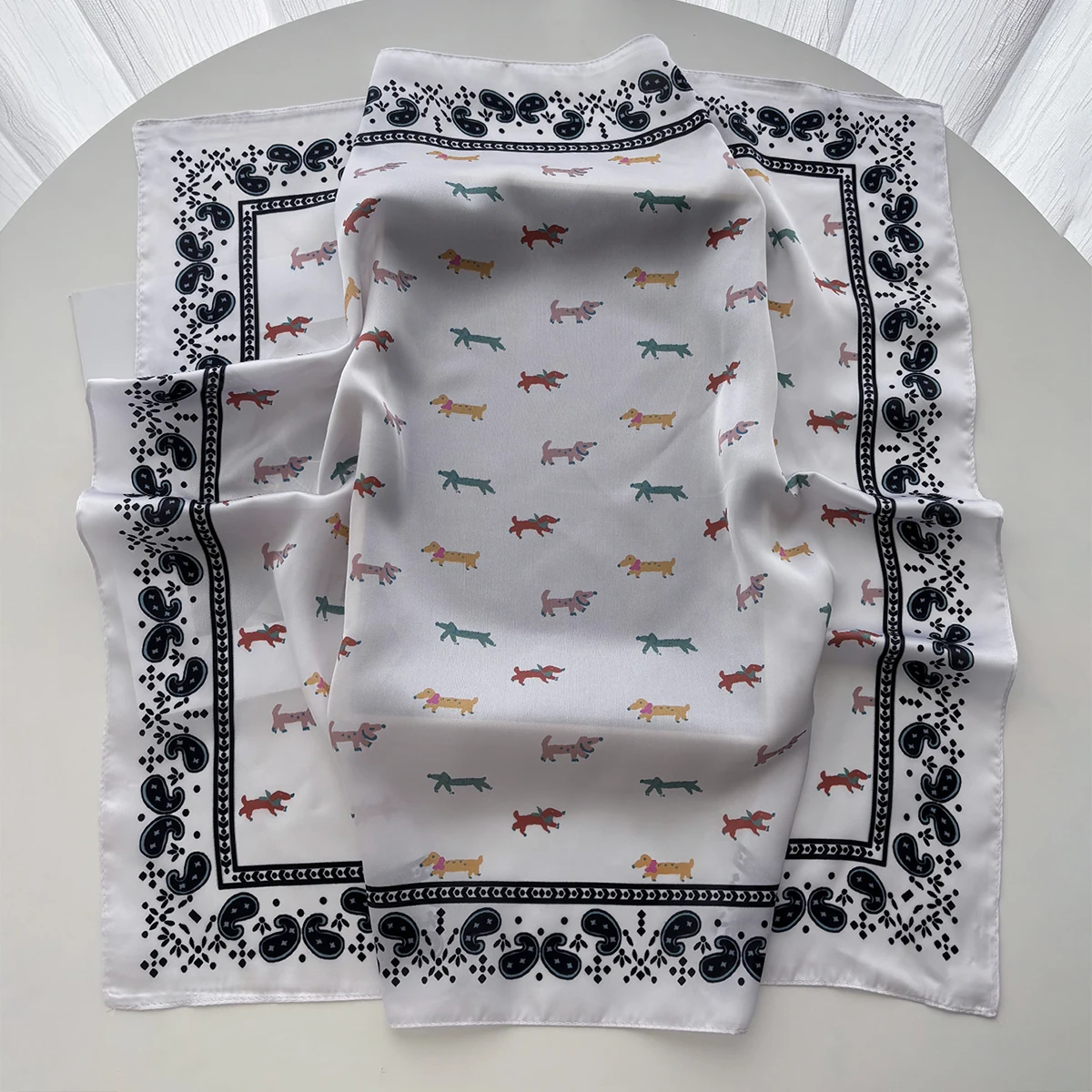 Cartoon Dog Square Scarf Soft Satin Imitation Silk Scarves For Women Luxury Bandanas Hijab Neckerchief Elegant Shawl Wraps
Cartoon Dog Square Scarf Soft Satin Imitation Silk Scarves For Women Luxury Bandanas Hijab Neckerchief Elegant Shawl Wraps
