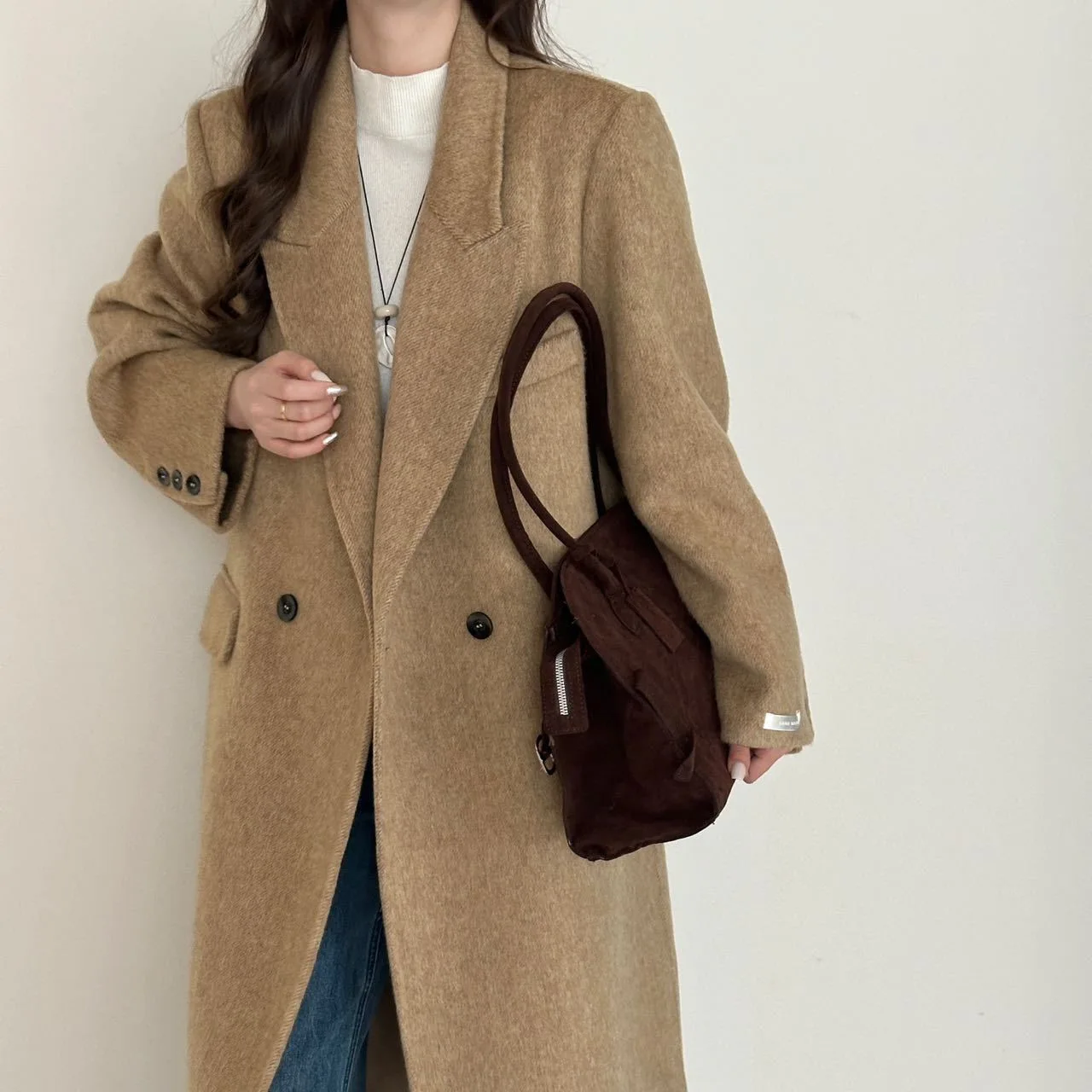 Long High Quality Wool Coat Shoulder Cashmere Coat Women
Long High Quality Wool Coat Shoulder Cashmere Coat Women