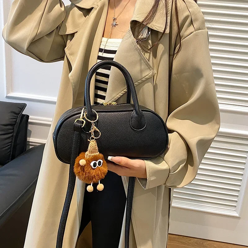 New for 2025 Spring - Summer: Stylish Women's High - Quality Retro Pillow Bag. Versatile Shoulder Messenger, Portable Small Bag
New for 2025 Spring - Summer: Stylish Women's High - Quality Retro Pillow Bag. Versatile Shoulder Messenger, Portable Small Bag