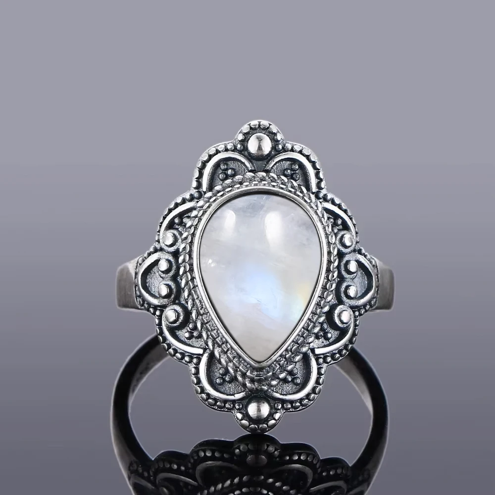 Vintage 925 Sterling Silver Rings Water Drop Shaped Natural Moonstone Ring Flower Shape Fine Jewelry Finger Rings for Women
Vintage 925 Sterling Silver Rings Water Drop Shaped Natural Moonstone Ring Flower Shape Fine Jewelry Finger Rings for Women