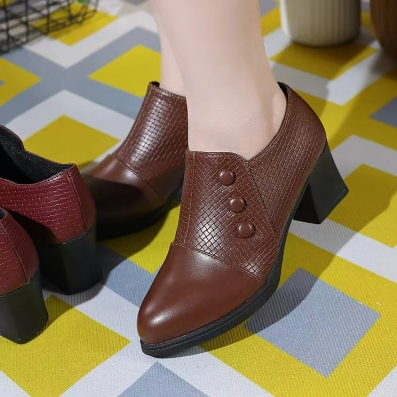 Thick Soled Square with Pointed Side Zipper Waterproof Table Fashion All-match Comfortable Non-slip Breathable Women's Shoes
Thick Soled Square with Pointed Side Zipper Waterproof Table Fashion All-match Comfortable Non-slip Breathable Women's Shoes