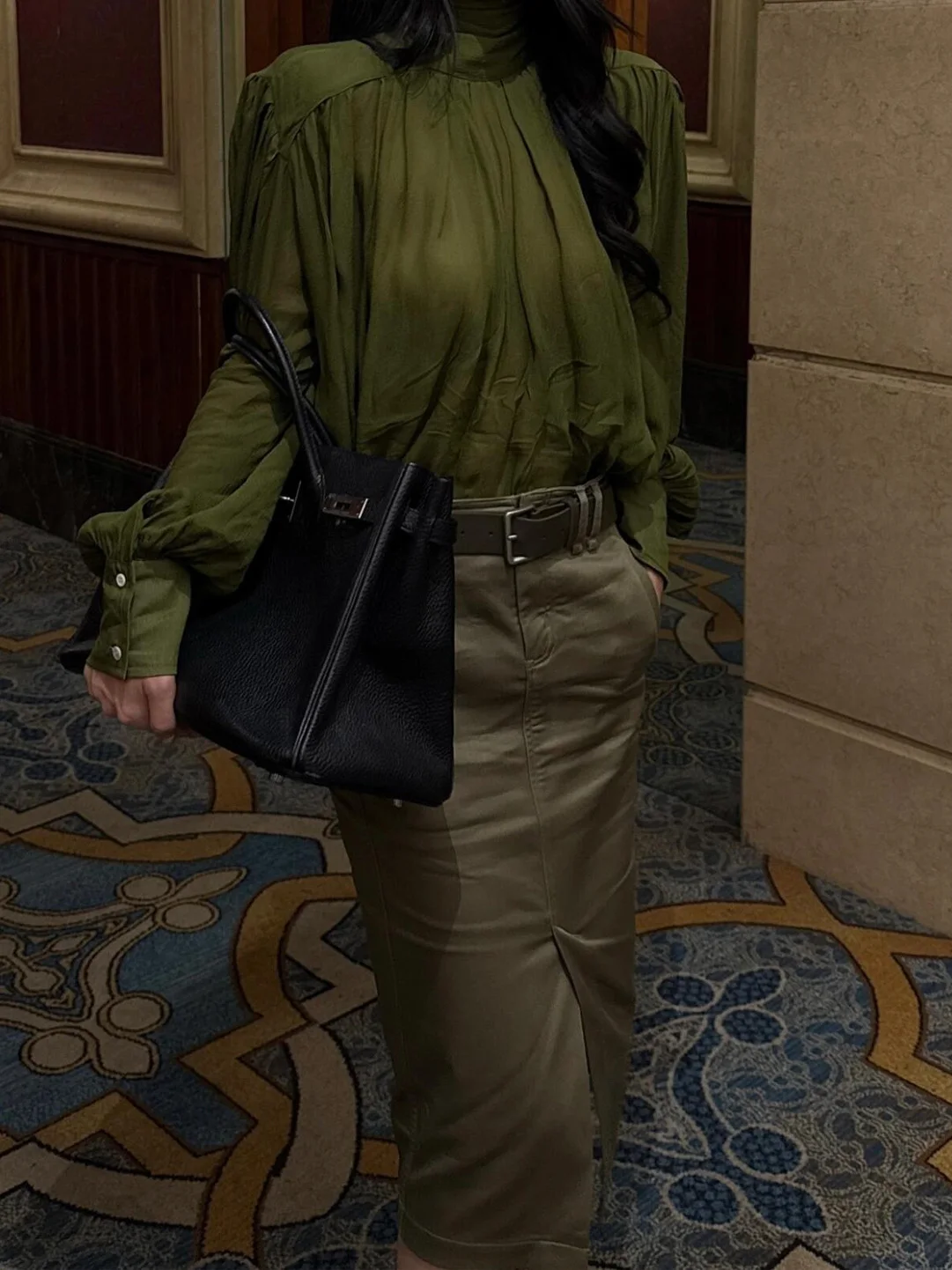 Olive Green Design Sense Shirt Women's 2026 New Style with Kaki Green Wrap around Skirt Elegant Set High Waist Pure Color
Olive Green Design Sense Shirt Women's 2026 New Style with Kaki Green Wrap around Skirt Elegant Set High Waist Pure Color