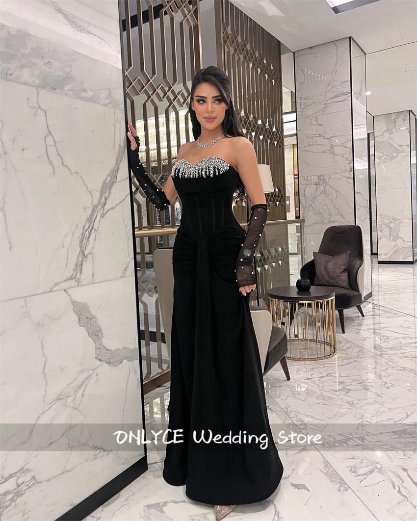 Charming Mermaid Black Prom Party Gown With Gloves Crystals Elegant Evening Dresses Dubai Birthday Party Dress Customized
Charming Mermaid Black Prom Party Gown With Gloves Crystals Elegant Evening Dresses Dubai Birthday Party Dress Customized