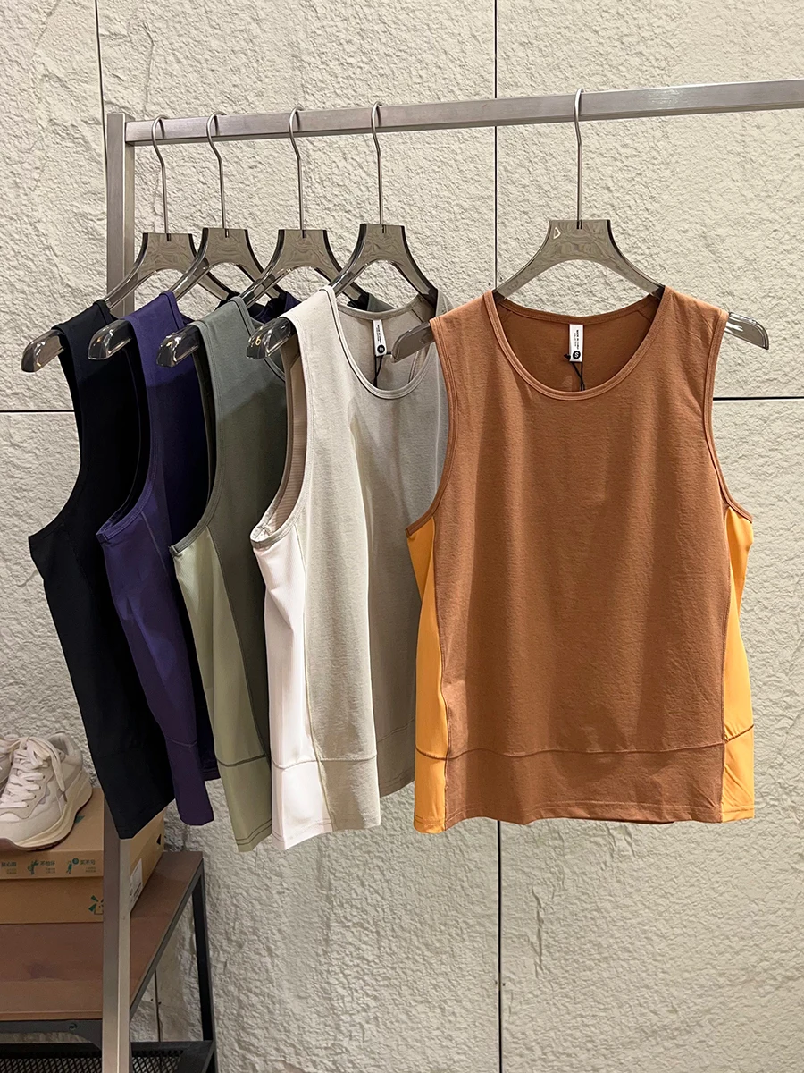 Outdoor Sports Men's Lightweight Quick Dry Moisture Wicking Mesh Patchwork Vest T-Shirt Casual Style round Neck H-Shape Back ...
Outdoor Sports Men's Lightweight Quick Dry Moisture Wicking Mesh Patchwork Vest T-Shirt Casual Style round Neck H-Shape Back ...