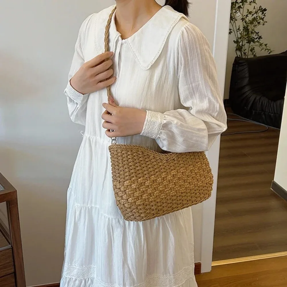 Fashion Elegant Summer Straw Shoulder Bag Hand-woven Beach Travel Clutch Bag Crossbody Bag For Women
Fashion Elegant Summer Straw Shoulder Bag Hand-woven Beach Travel Clutch Bag Crossbody Bag For Women