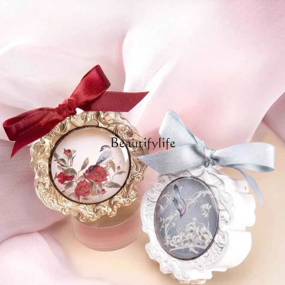 Flower Know Flower God Loose Power Light Fog, Soft Focus, Calm Makeup and Oil Controlling Face Powder, Brightening and Delicate
Flower Know Flower God Loose Power Light Fog, Soft Focus, Calm Makeup and Oil Controlling Face Powder, Brightening and Delicate