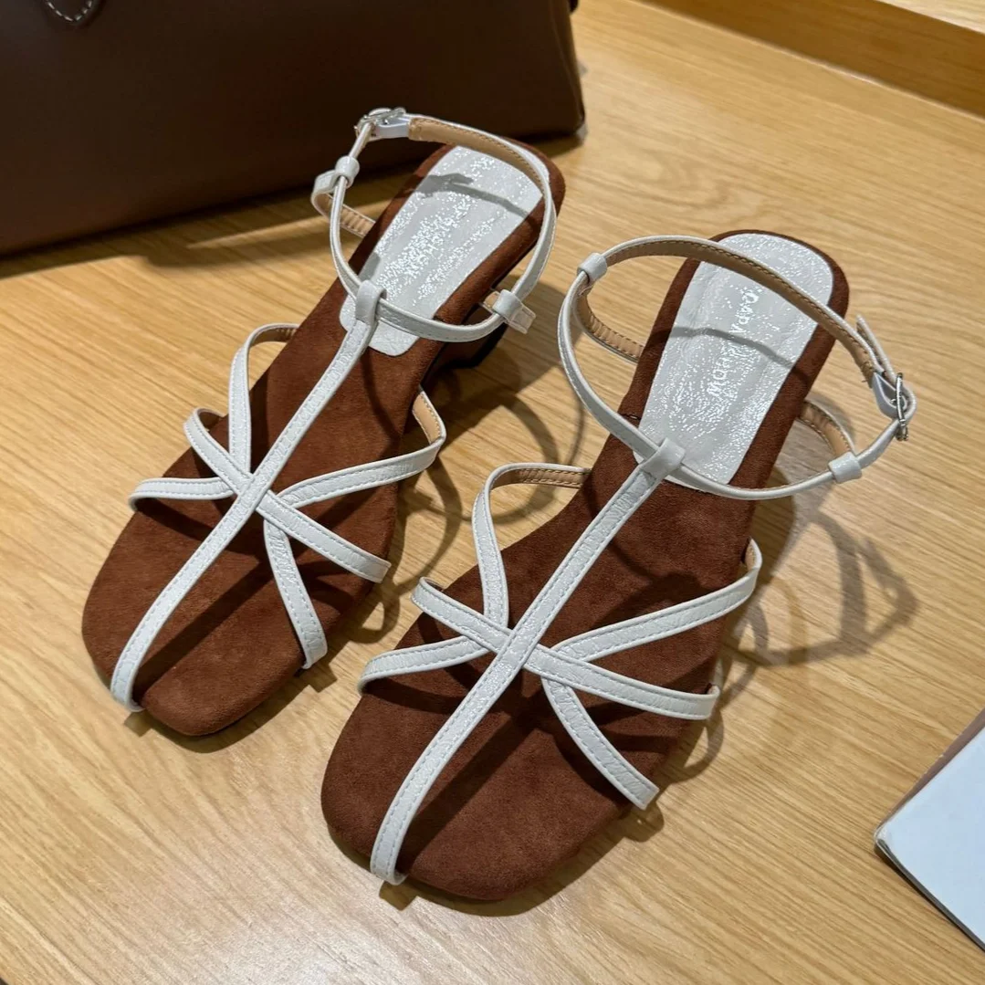 2026 New Slope Heel High-Heeled Thick Soled Sandals for Women Wearing Summer Square Toe Cross Thin Strap Sandals
2026 New Slope Heel High-Heeled Thick Soled Sandals for Women Wearing Summer Square Toe Cross Thin Strap Sandals