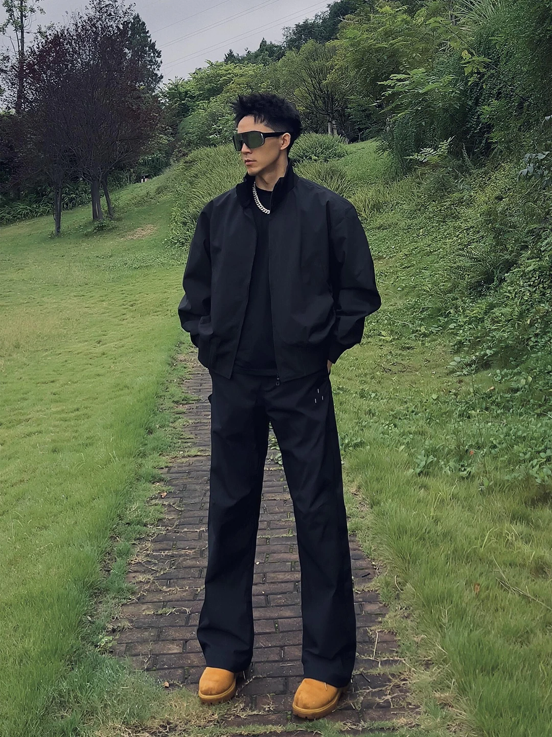 Мужская осенне-зимняя куртка Cleanfit в американском стиле, свободного кроя, бейсбольная куртка-бомбер с воротником-стойкой, из полиэстера
Мужская осенне-зимняя куртка Cleanfit в американском стиле, свободного кроя, бейсбольная куртка-бомбер с воротником-стойкой, из полиэстера