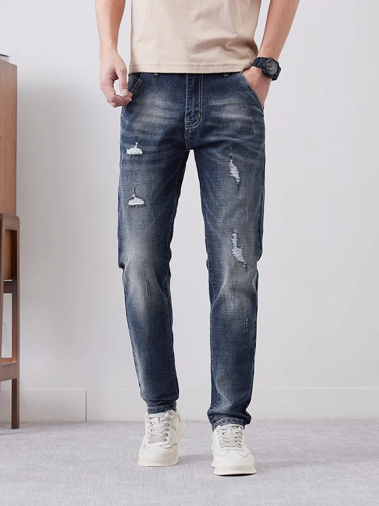 Spring Autumn Ripped Men's Fashion Jeans Slim Letter Embroidered Personality Hip-hop Korean Streetwear Denim Trousers
Spring Autumn Ripped Men's Fashion Jeans Slim Letter Embroidered Personality Hip-hop Korean Streetwear Denim Trousers