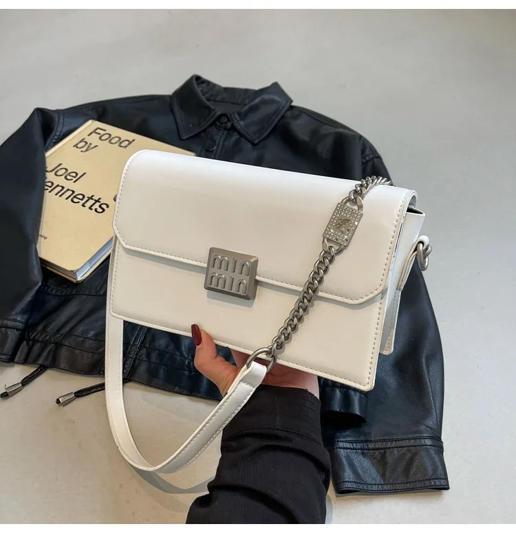 Macaron Color Contrast!New 2025! Korean Minimalist Square Bag - Women's Solid Color, Underarm/Shoulder/Crossbody, Stylish Casual
Macaron Color Contrast!New 2025! Korean Minimalist Square Bag - Women's Solid Color, Underarm/Shoulder/Crossbody, Stylish Casual