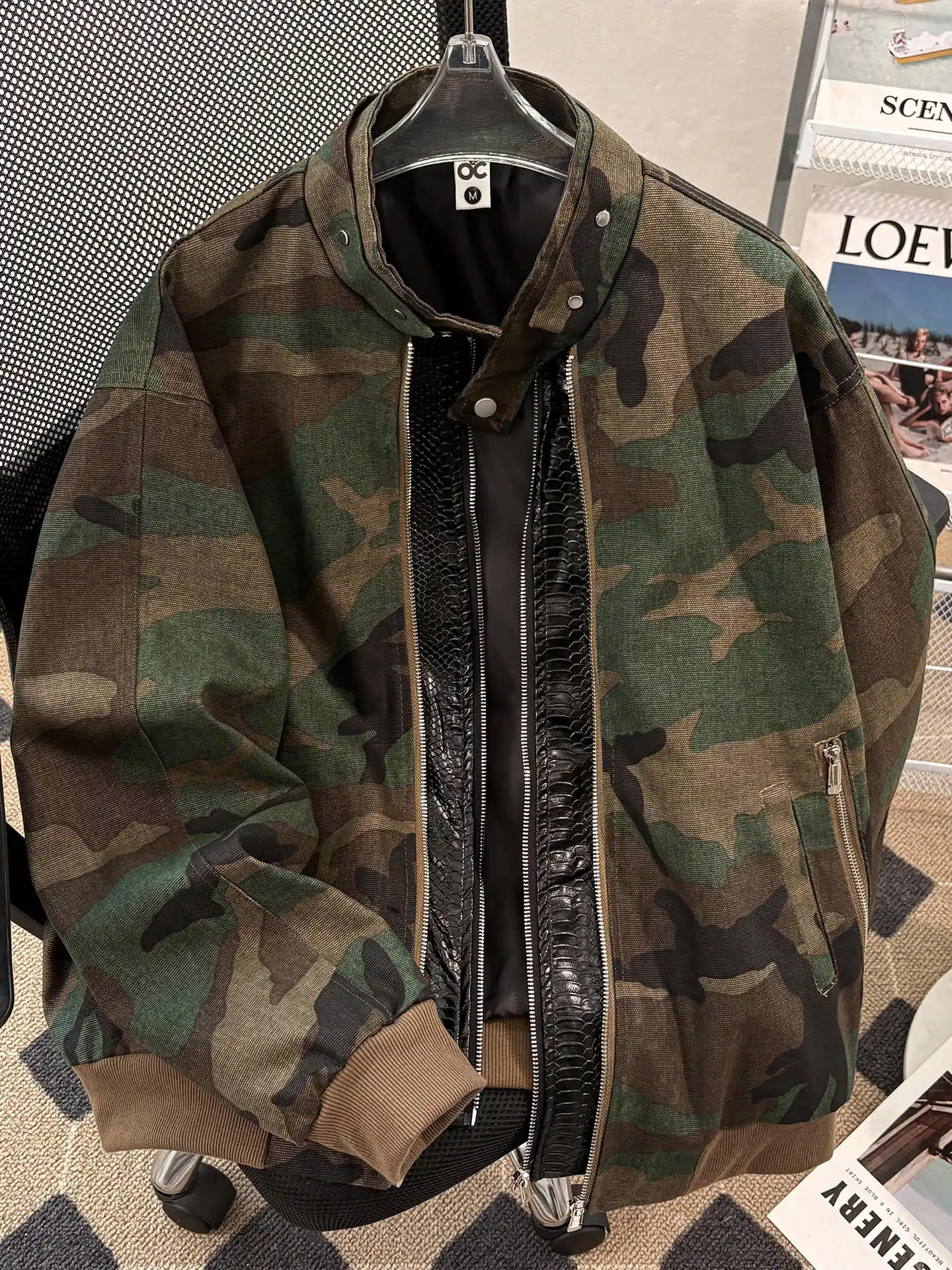 Women's Autumn Jacket Coat Harajuku Oversize Long Sleeve Patchwork Camouflage Jacket 2000s Vintage Outerwear Autumn Clothes 2025
Women's Autumn Jacket Coat Harajuku Oversize Long Sleeve Patchwork Camouflage Jacket 2000s Vintage Outerwear Autumn Clothes 2025