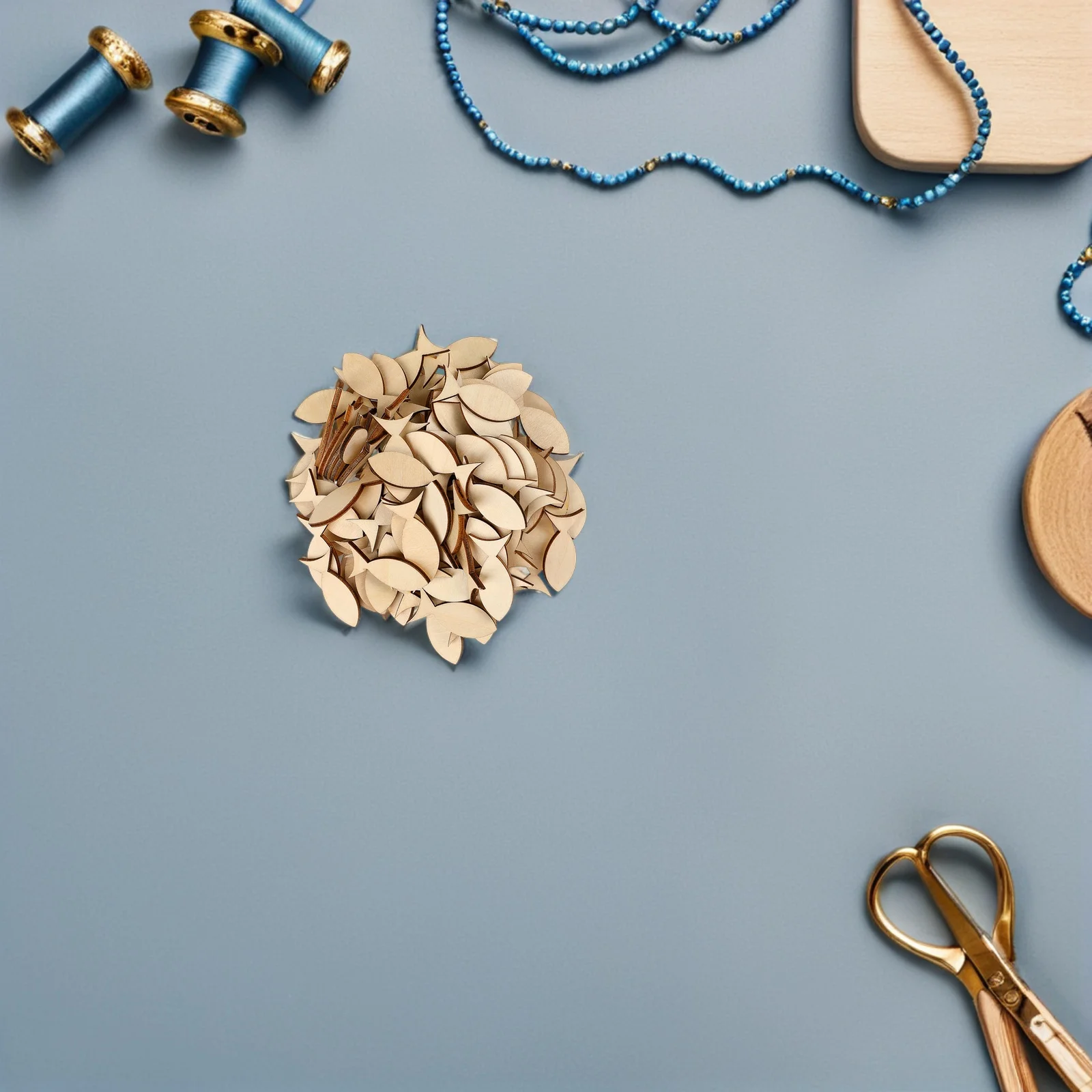 100Pcs Wooden Fish Cutouts Blank Fish Shaped Wood Chips DIY Wood Slice Ornaments for Creative Craft Making Wall Hanging Festival
100Pcs Wooden Fish Cutouts Blank Fish Shaped Wood Chips DIY Wood Slice Ornaments for Creative Craft Making Wall Hanging Festival