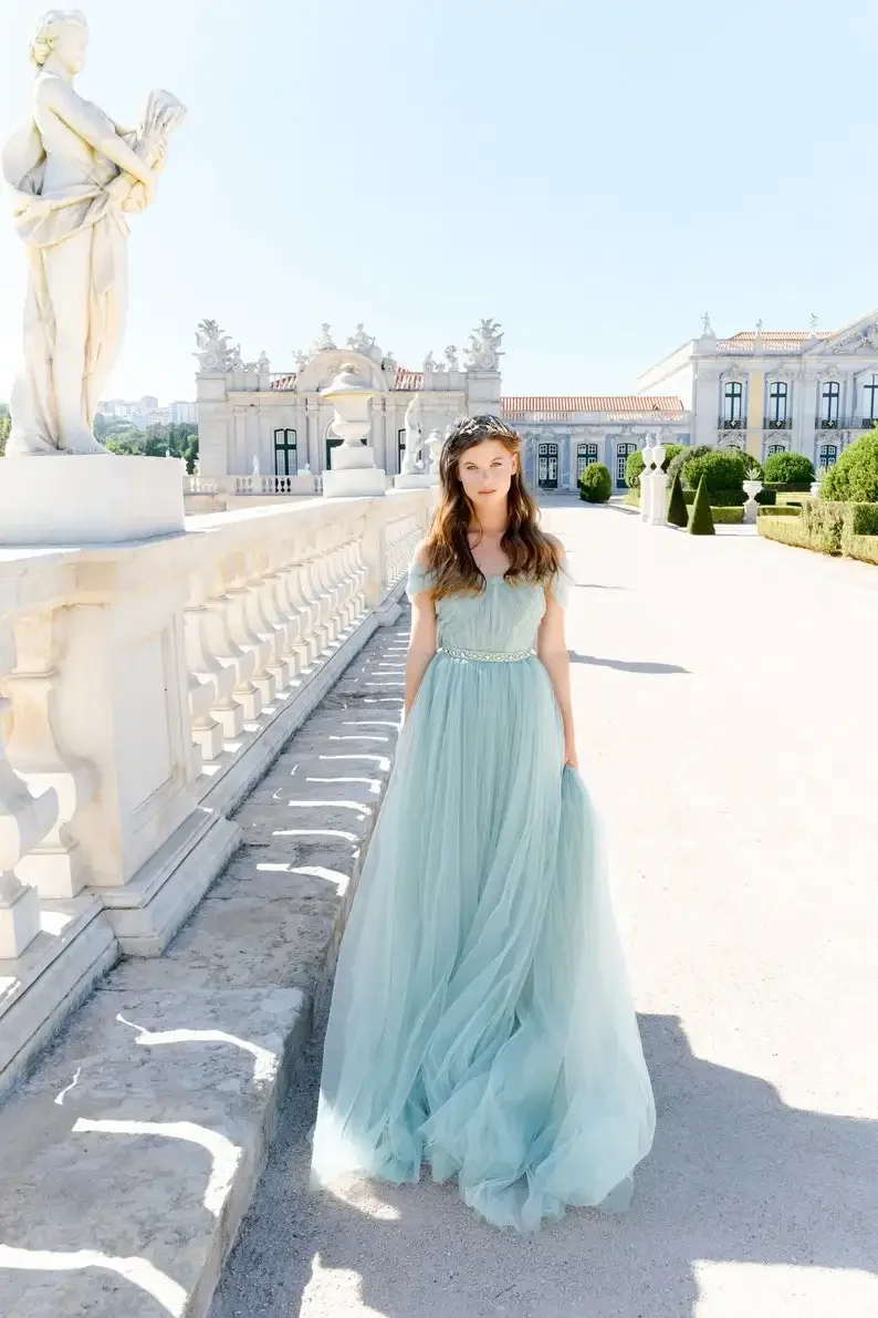 Wedding dress off-shoulder Bridal gown pastel mint full tulle Evening ball gown with draped corset Wedding dress backless
Wedding dress off-shoulder Bridal gown pastel mint full tulle Evening ball gown with draped corset Wedding dress backless