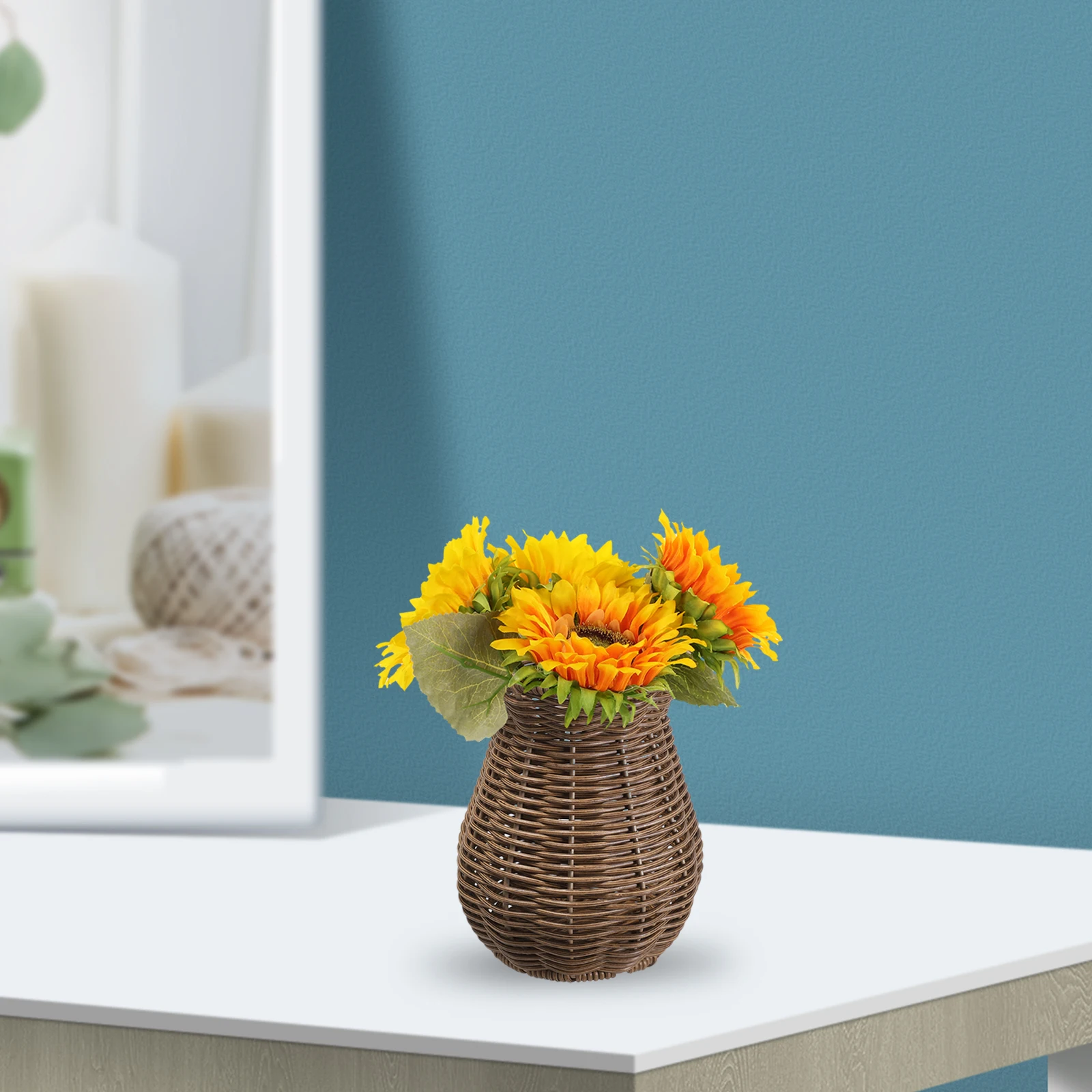 Pastoral Decorative Vase Handwoven Wicker for Home Office Balcony Indoor Accessories Plastic Rattan Flower Holder
Pastoral Decorative Vase Handwoven Wicker for Home Office Balcony Indoor Accessories Plastic Rattan Flower Holder
